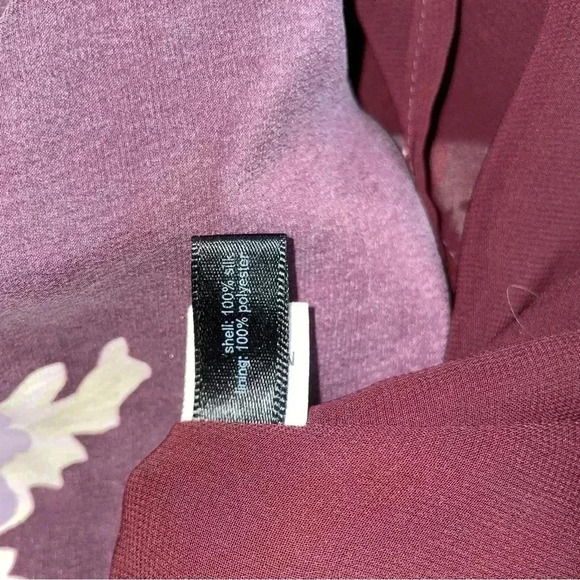 The  Limited Skirt - Picture 6 of 6